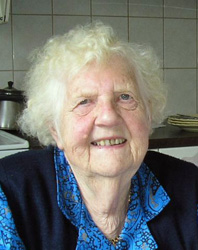 Edith Berna
 Lorraine  Svensson 1921-2009