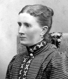 Elna
   Larsson (Lundblad) 1858-1927